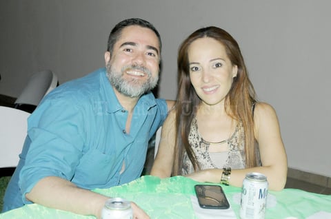 13082015 Gustavo Domínguez y Marysol Taboada.