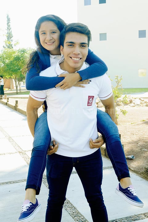 16082015 Ana Elvira y Adrián.