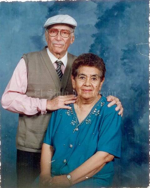 16082015 62 AñOS DE MATRIMONIO.  Antonio González González y Raquel Castañeda de González.