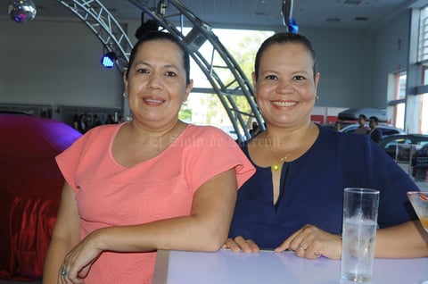 María Esther Sánchez y Aracely Ramos