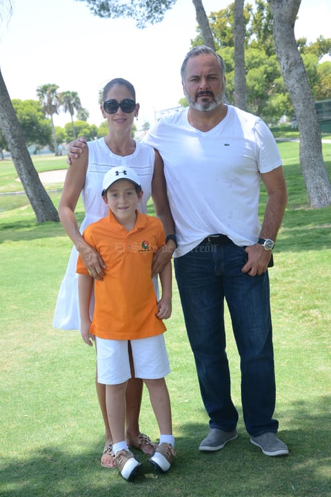 Lily, Gabo y Jaime
