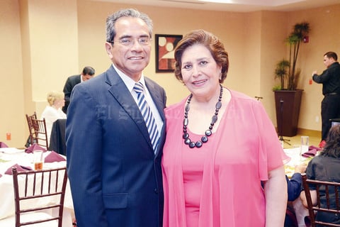 25082015 Esteban Caraveo y Rosalinda de Caraveo.
