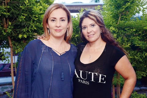 25082015 Beatriz Gómez y July Téllez.