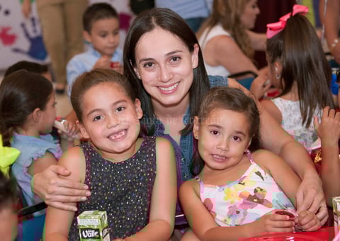 Isabel, Natalia y Mariana