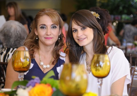 Mary Carmen y Janeth