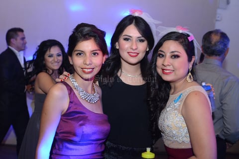 Natalia, Brenda y Elena