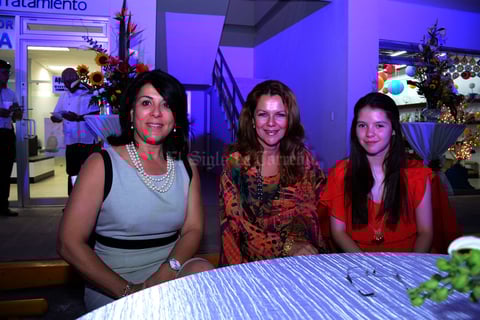 Carolina, Cristina y Cristy