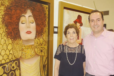 01092015 EN RECIENTE EVENTO CULTURAL.  Matilde y Gerardo.