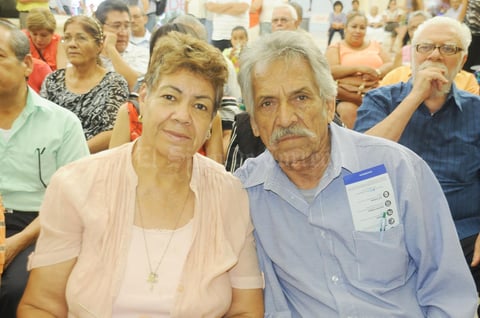 02092015 Guadalupe Loya de Tafoya y Jaime Tafoya Ocón.