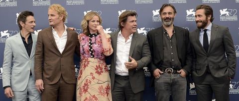 "Quería hacer un filme íntimo, como una película 'indie', pero espectacular como un 'blockbuster' (éxito de taquilla)", explicó el islandés Kormákur en la rueda de prensa de presentación de una película que fue recibida con tanta frialdad como la que muestra en la pantalla.
