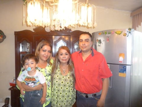 03092015 En el cumple de Cony.