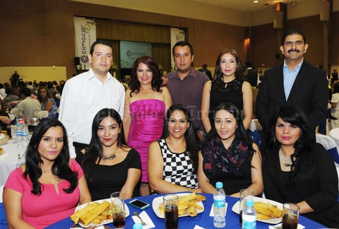 03092015 Lic. Eduardo Murra Marcos felicitó y agradeció a los colaboradores por su entrega y dedicación a la empresa.