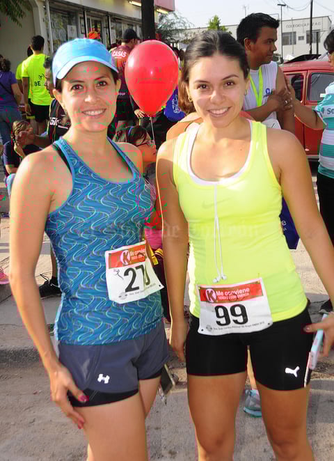 04092015 Paola y Gaby.