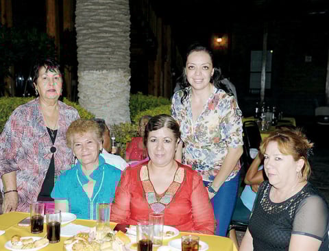 06092015 Linda, Italia, Dolores, Cristina y Sandra.
