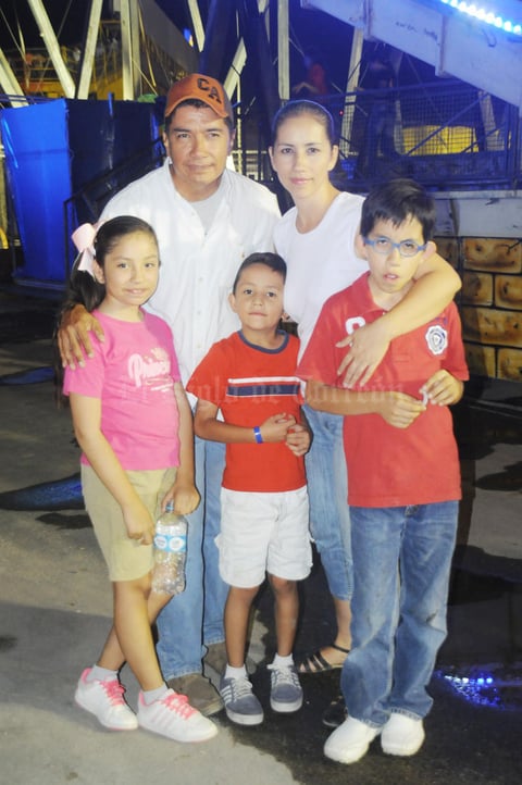 06092015 Familia Rodríguez Juárez.