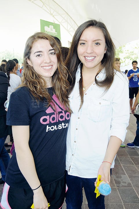 06092015 Andrea y Maryfer.