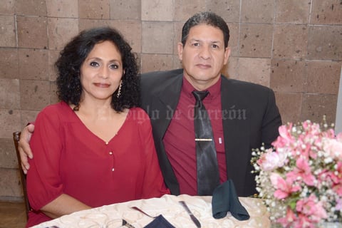 06092015 Mary y Juan Carlos.