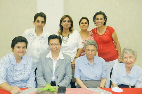 08092015 Cristina Sosa, Lourdes Zarzar, Mayra Salas, Sor Tere Maya, Sor Gloria E. Ortiz, Sor María Aldana y Sor María Gándara.