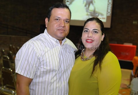 11092015 Alejandro y Alejandra.