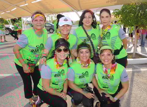 12092015 Carmen, Laura, Silvia, Mayte, Mónica, Lily y Nury.