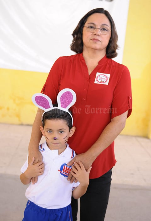 15092015 DíA DEL ABUELO.  Fidel e Isaura.