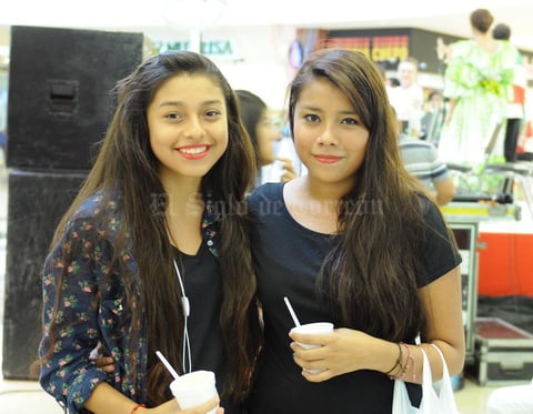 16092015 Liliana y Lislie.
