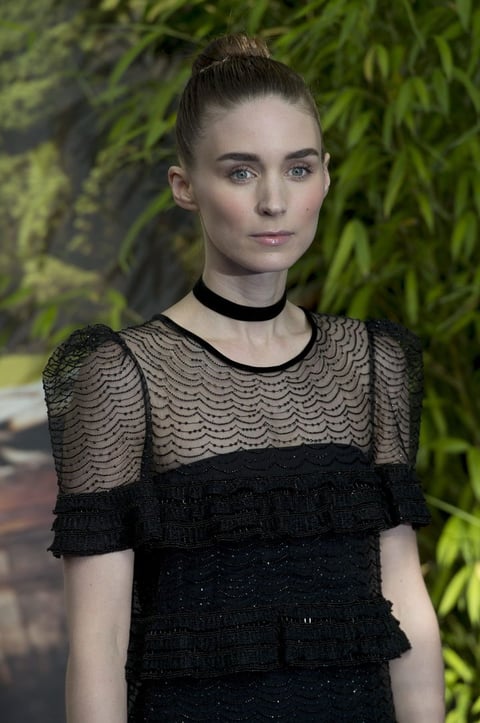 La actriz Rooney Mara posó ante los medios en el evento celebrado en Leicester Square en Londres.