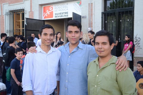 17092015 Érick, Iván y Rolando.