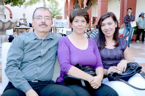 19092015 Pablo, Flor y Érika.
