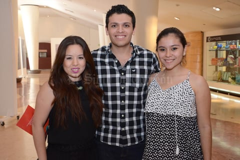 22092015 Azucena, Alfredo y Adriana.