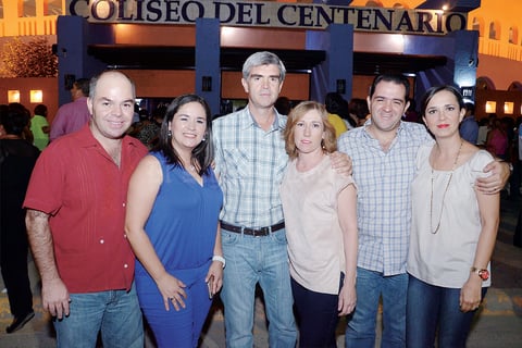 20092015 PRESENTACIóN DE LIBRO.   Miriam, Arturo, Paola, Fabiola y Deneb.
