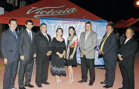 20092015 AMENA VELADA.  Sergio, Ricardo, Enrique, Ma. de los Ángeles, Gladis, Salvador, Claudio y Tony.