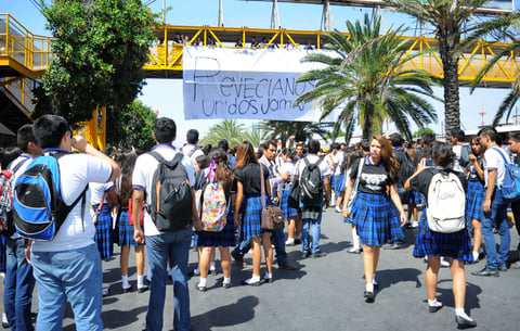 Los estudiantes denuncian irregularidades en el proceso de elección del Consejo Estudiantil.