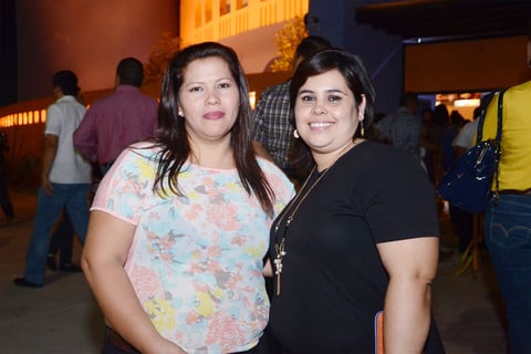 24092015 Irma y Perla.