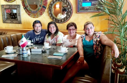 24092015 En familia disfrutando buenos momentos.