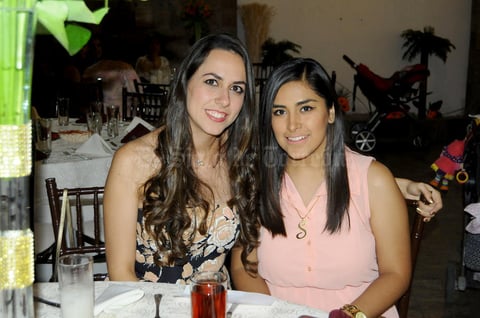 24092015 Salma y Sonia.