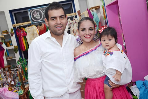 24092015 Estela, Ana María y Rebeca.