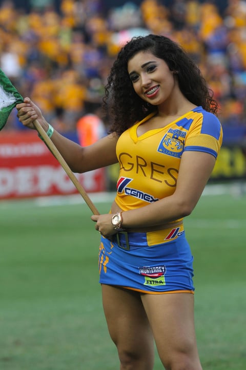 Posando para la cámara.