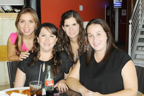 26092015 Lucía, Gaby, Maru y Helwe.