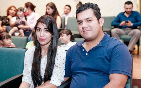 27092015 Iveth y Juan.
