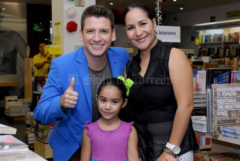 29092015 José Iván, Haride y Dora.