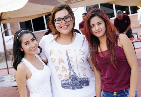29092015 Karen, Paola y Yazmín.
