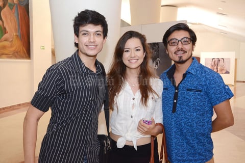 29092015 FESTIVAL DE LA CANCIóN.  Felipe, Laura y Jesús.
