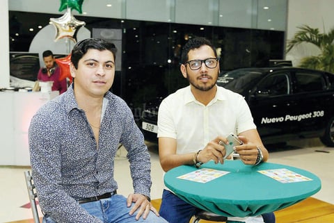 29092015 EN RECIENTE EVENTO.  Gerardo y Carlos.