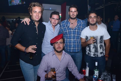 Carlos, Rogelio, Carlos, Roberto y Ray