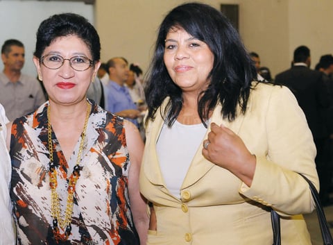 06102015 Rosalba de los Santos y Graciela Salinas.