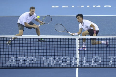 Sus rivales fueron el neozelandés Michael Venus y el chino Mao-Xin Gong.