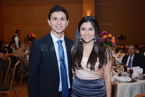 10102015 Alejandro y Karla.