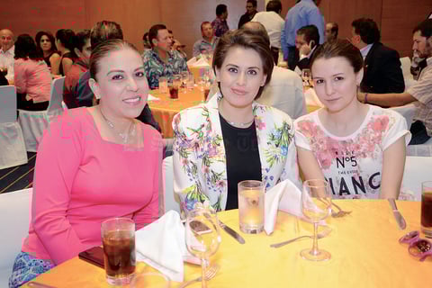 13102015 Patricia, Olivia e Ilse.
