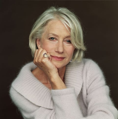 Helen Mirren no dudó en afirmar a la revista Vogue que en su vida no existía instinto maternal alguno y después de esperar durante años convertirse en madre, acabó pensando que no era su destino.